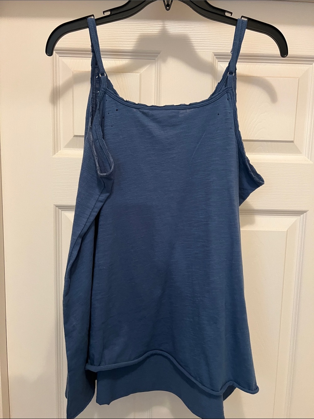Paper Lace Tank - Picture 3 of 3